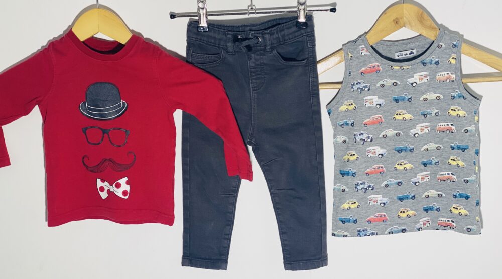 86-os, 12-18 hó kisfiú ruhacsomag