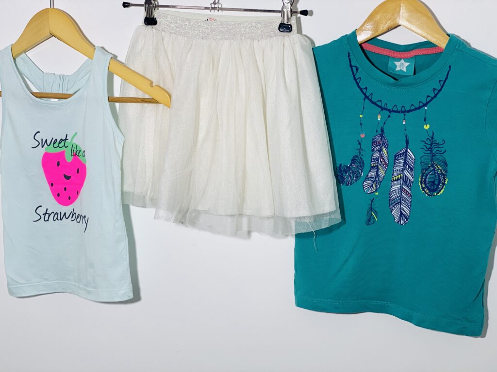 110-116-os, 4-6 év kislány ruhacsomag