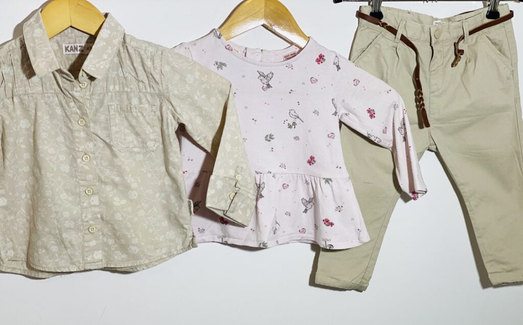 86-os, 12-18 hó kislány ruhacsomag