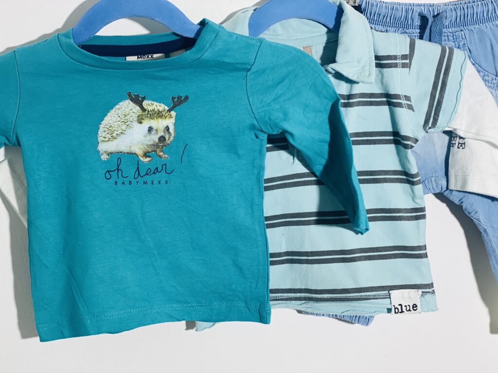 62-es, 2-4 hó kisfiú ruhacsomag - Image 2