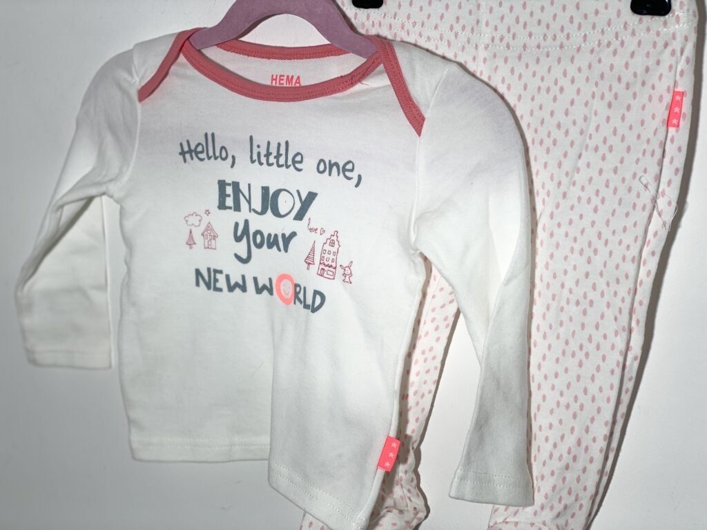 68-as, 3-6 hó kislány ruhacsomag - Image 3