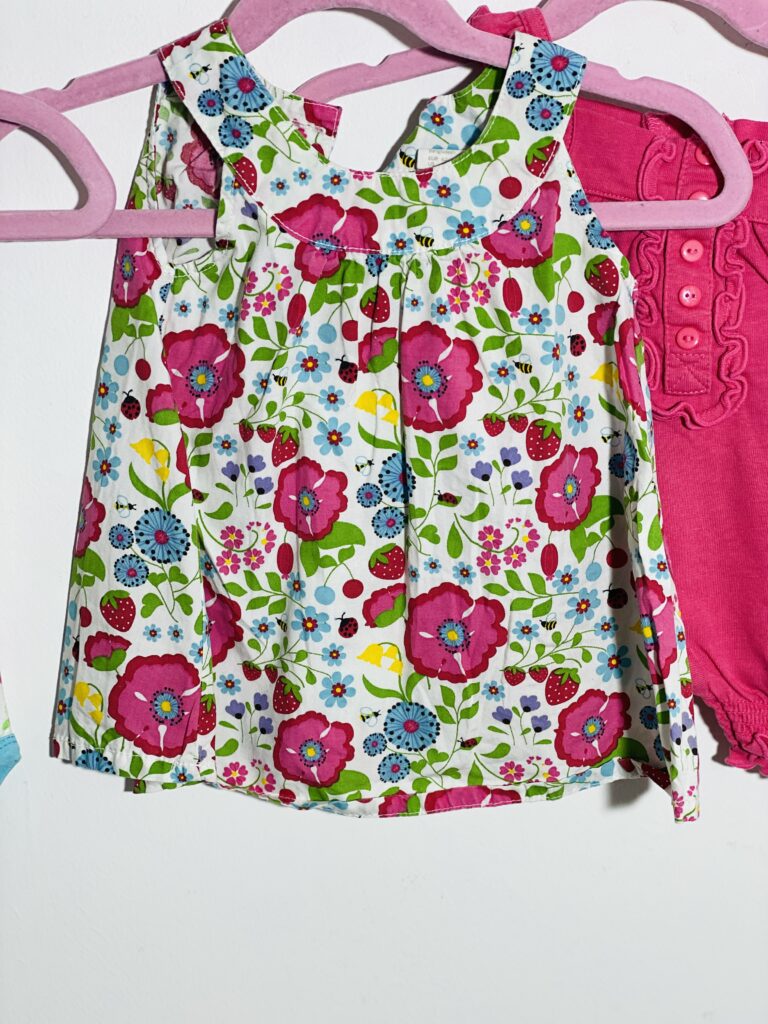 62-es, 2-4 hó kislány ruhacsomag - Image 6