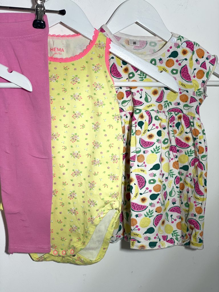 86-os, 12-18 hó kislány ruhacsomag - Image 6