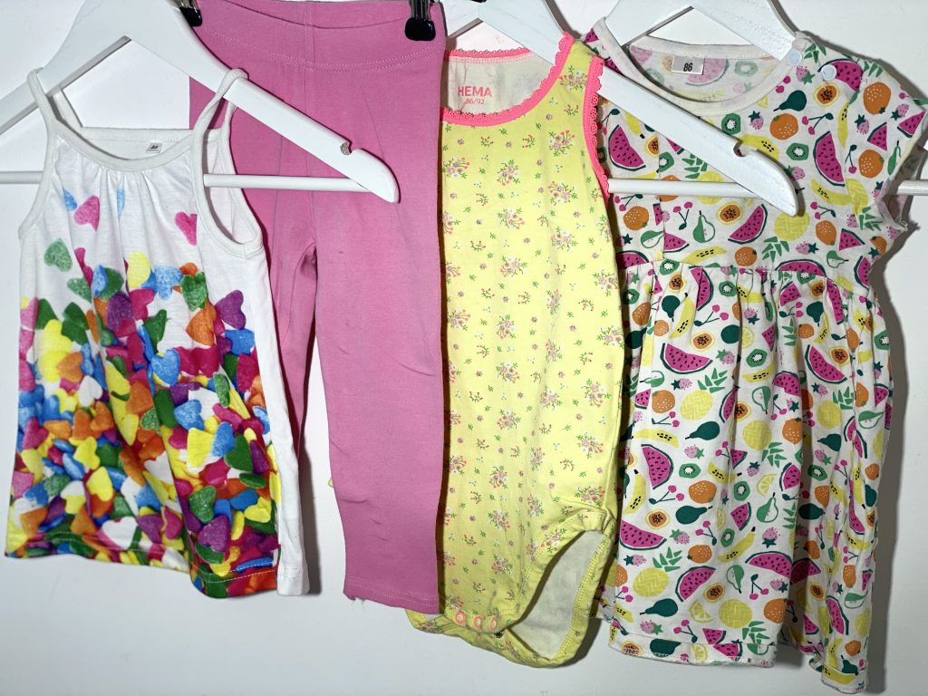 86-os, 12-18 hó kislány ruhacsomag - Image 5