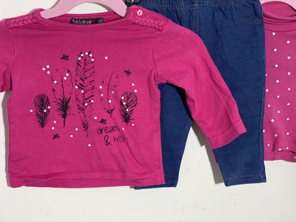 62-es, 2-4 hó kislány ruhacsomag - Image 2