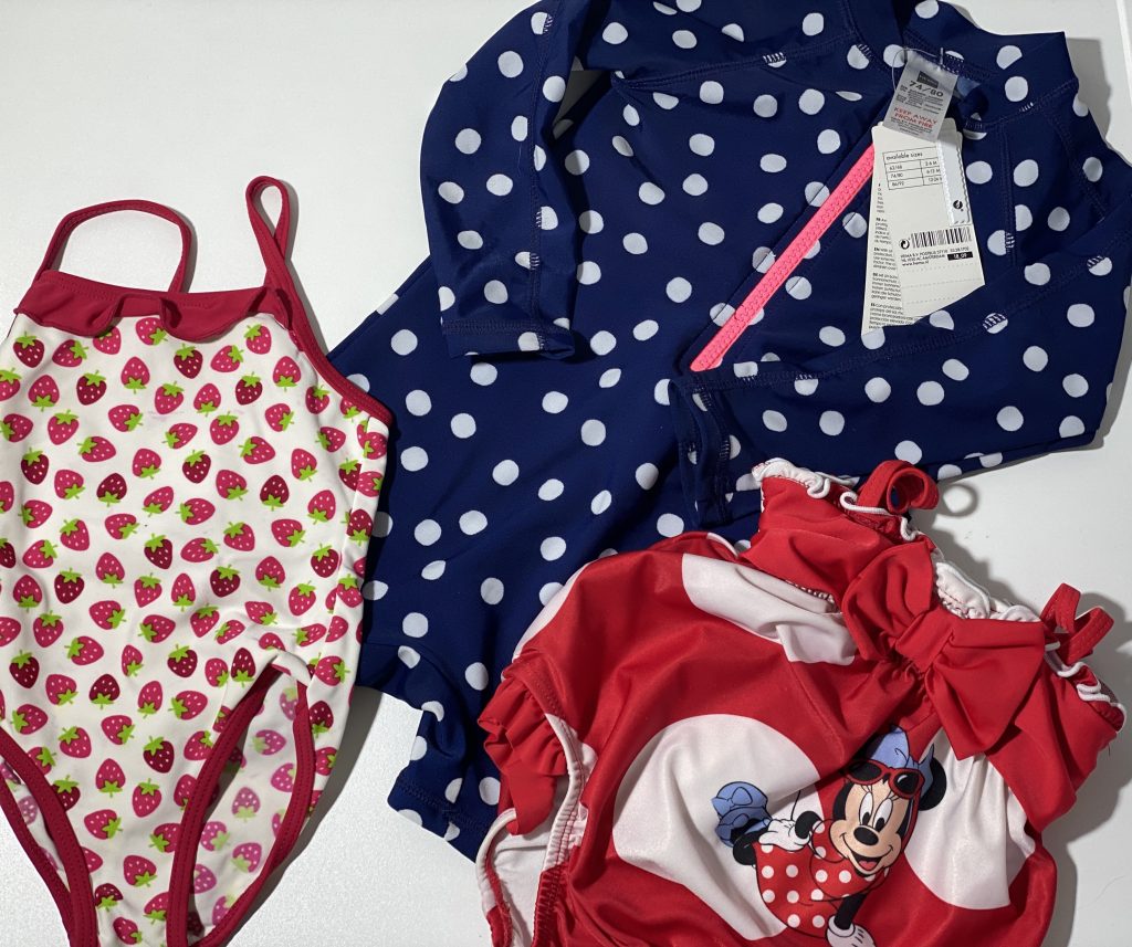 80-as, 9-12 hó kislány ruhacsomag